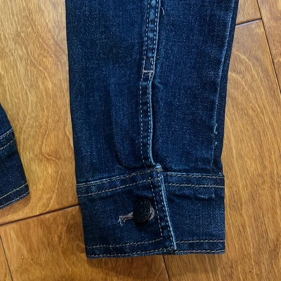 Old Navy Y2K Blue Denim Jean Jacket Size S Tall Coastal Tailored Fit Nautical - Picture 11 of 13